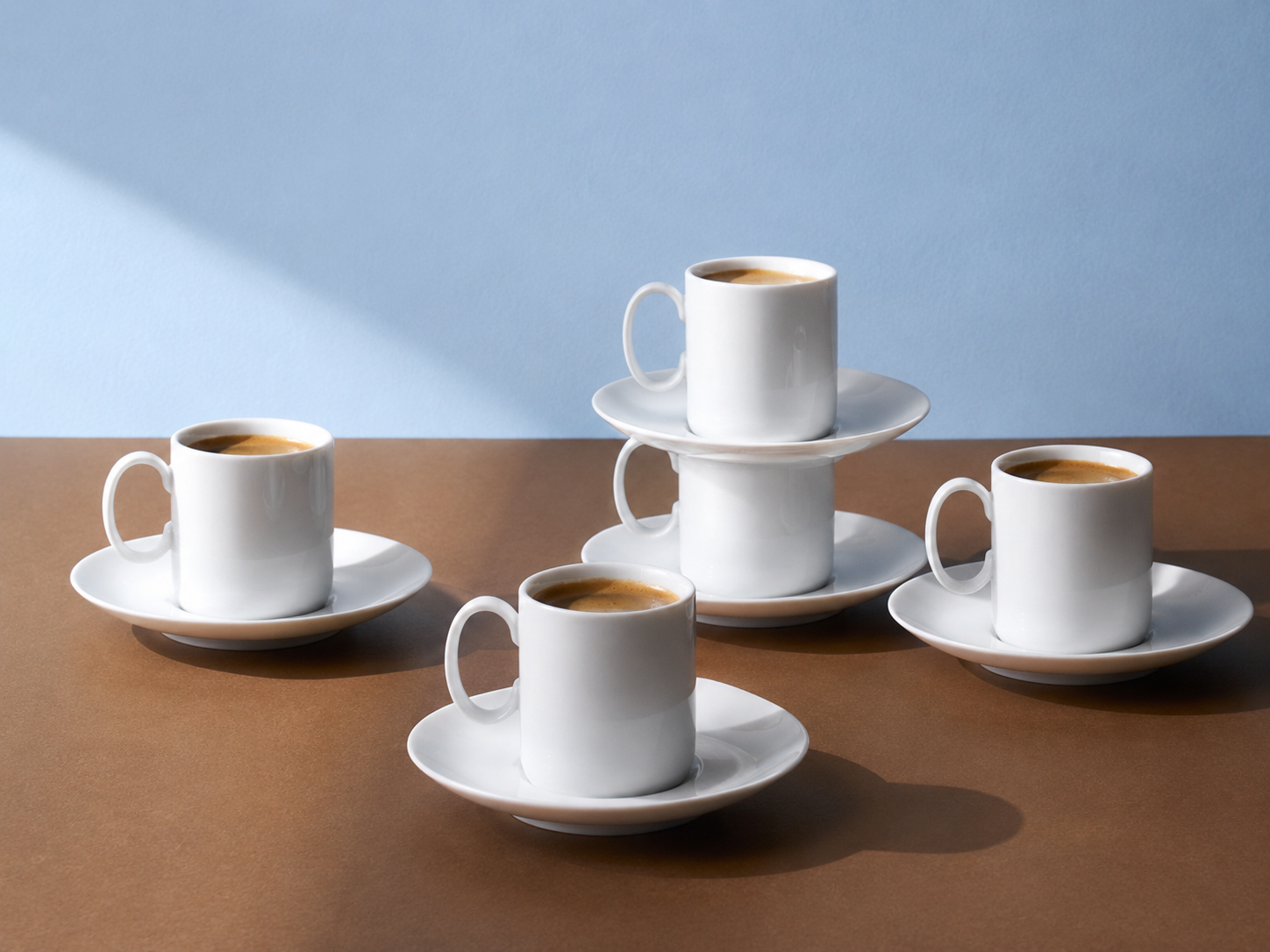 Thomas campaign — porcelain on a surface